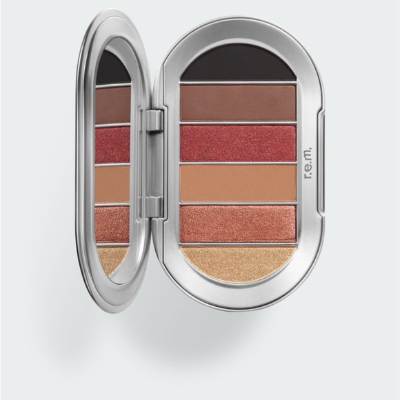 r.e.m beauty eyeshadow palette - Picture 1 of 6